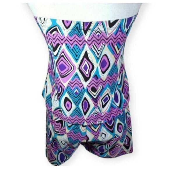 AZULES PURPLE, BLUE, WHITE, & BLACK STRAPLESS ROMPER SZ.L EUC. - Picture 4 of 8